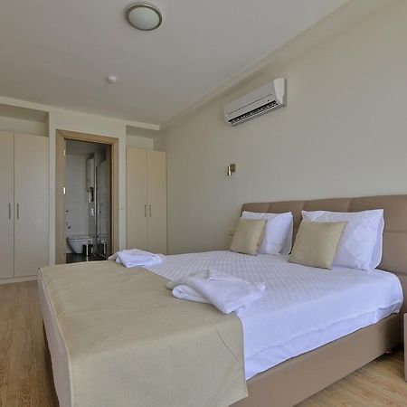 Delmar Suites & Residence Çeşme Oda fotoğraf